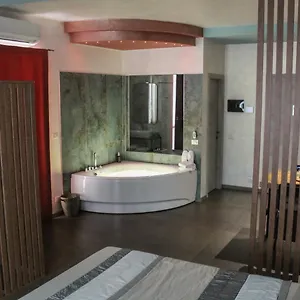Appartamento Garda Fantasy - Jacuzzi, Desenzano del Garda