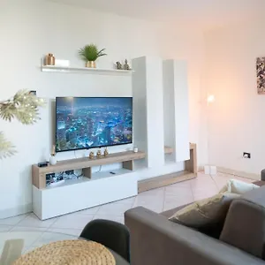 Appartamento Desenzanino Lakeside - 1 Min From The Beach, Desenzano del Garda