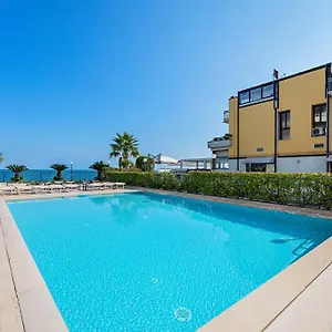 Appartamento Residenza Miralago Ii By Wonderful Italy, Desenzano del Garda